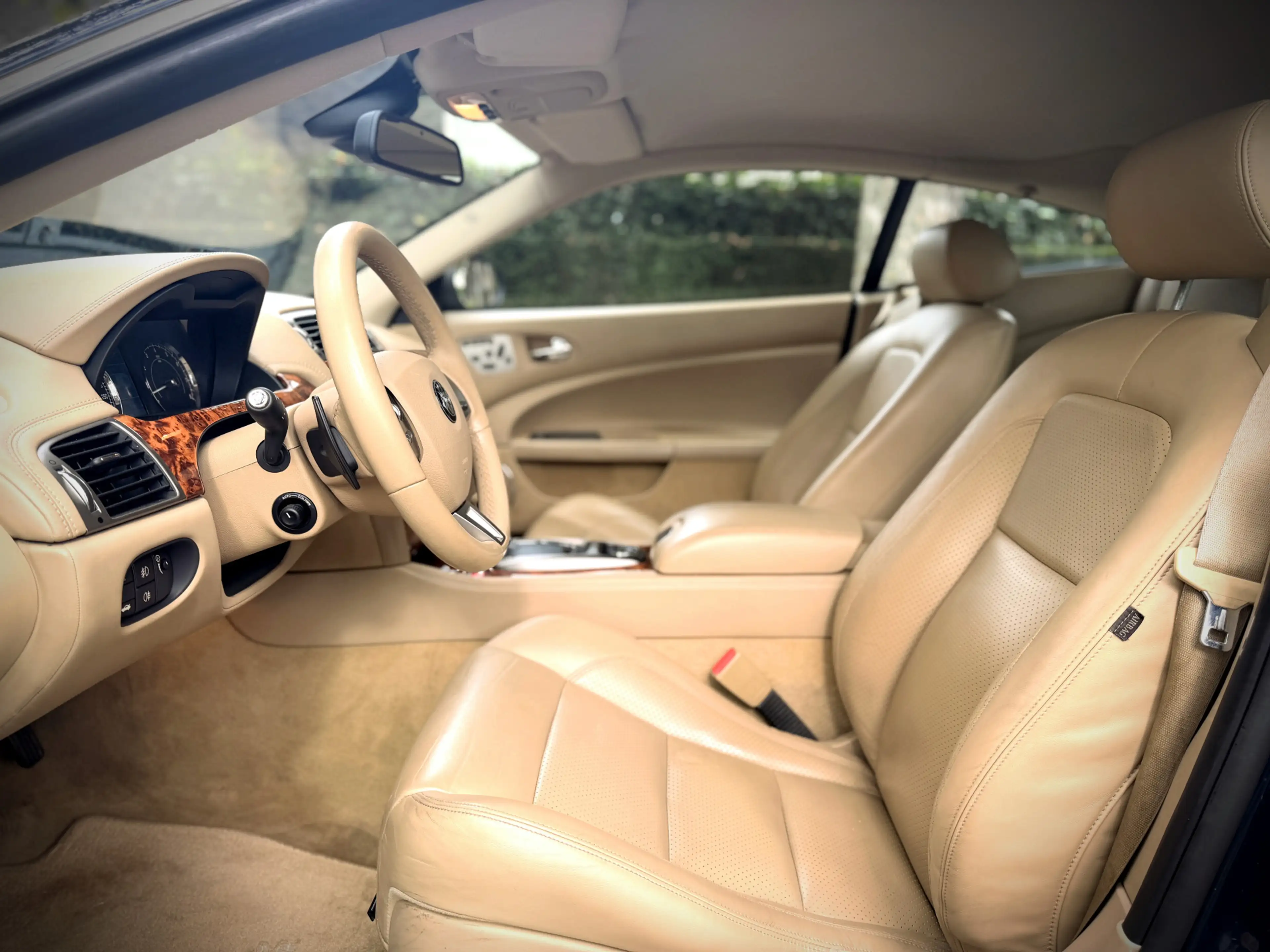 Jaguar XK 4.2 V8 Coupé / BTW-AUTO / YOUNGTIMER / TOP! — photo 16