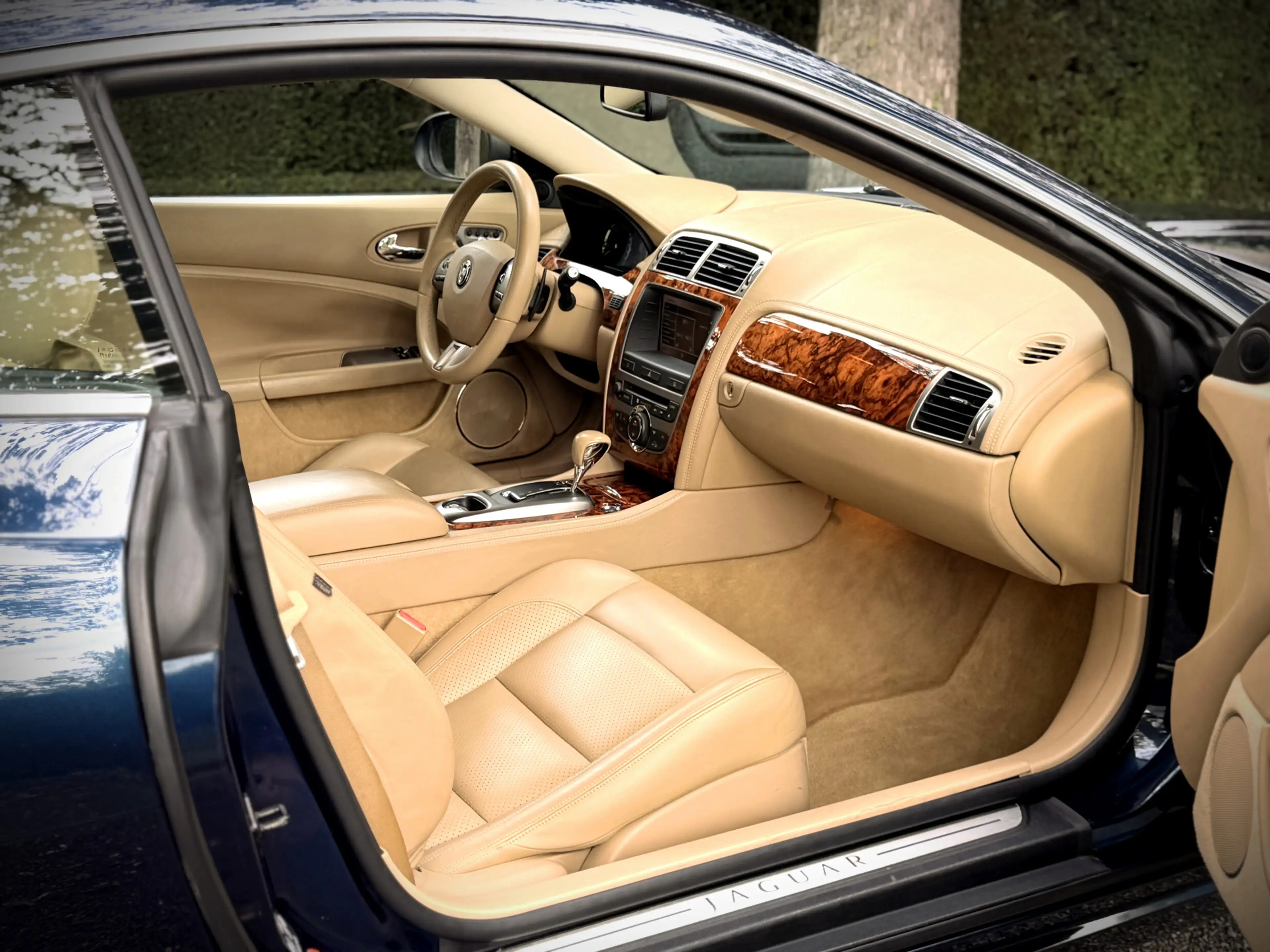 Jaguar XK 4.2 V8 Coupé / BTW-AUTO / YOUNGTIMER / TOP! — photo 22