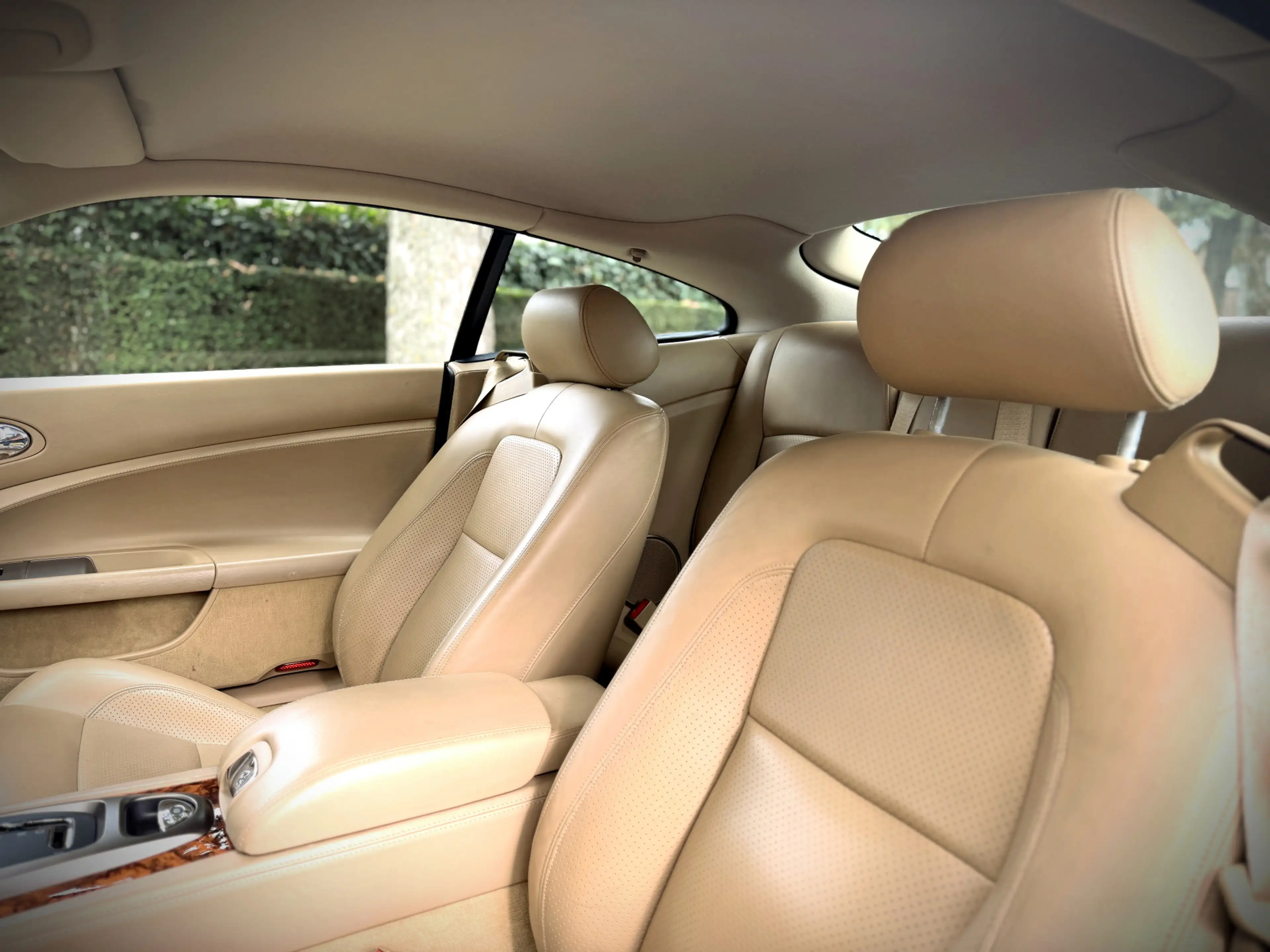 Jaguar XK 4.2 V8 Coupé / BTW-AUTO / YOUNGTIMER / TOP! — photo 17