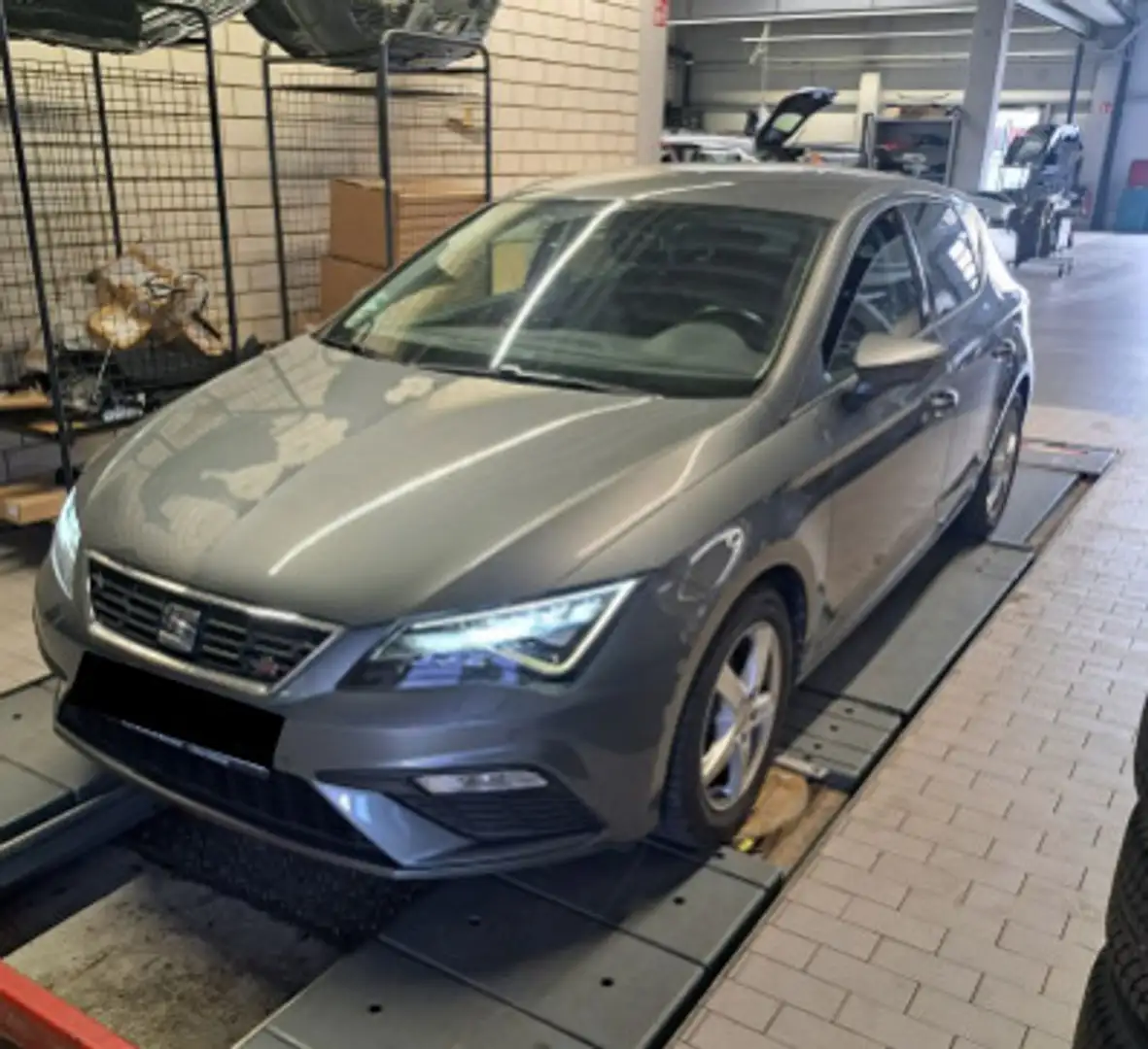 SEAT Leon 1.4 TFSI FR | LED | SITZHEIZUNG | PDC | Grau - 2