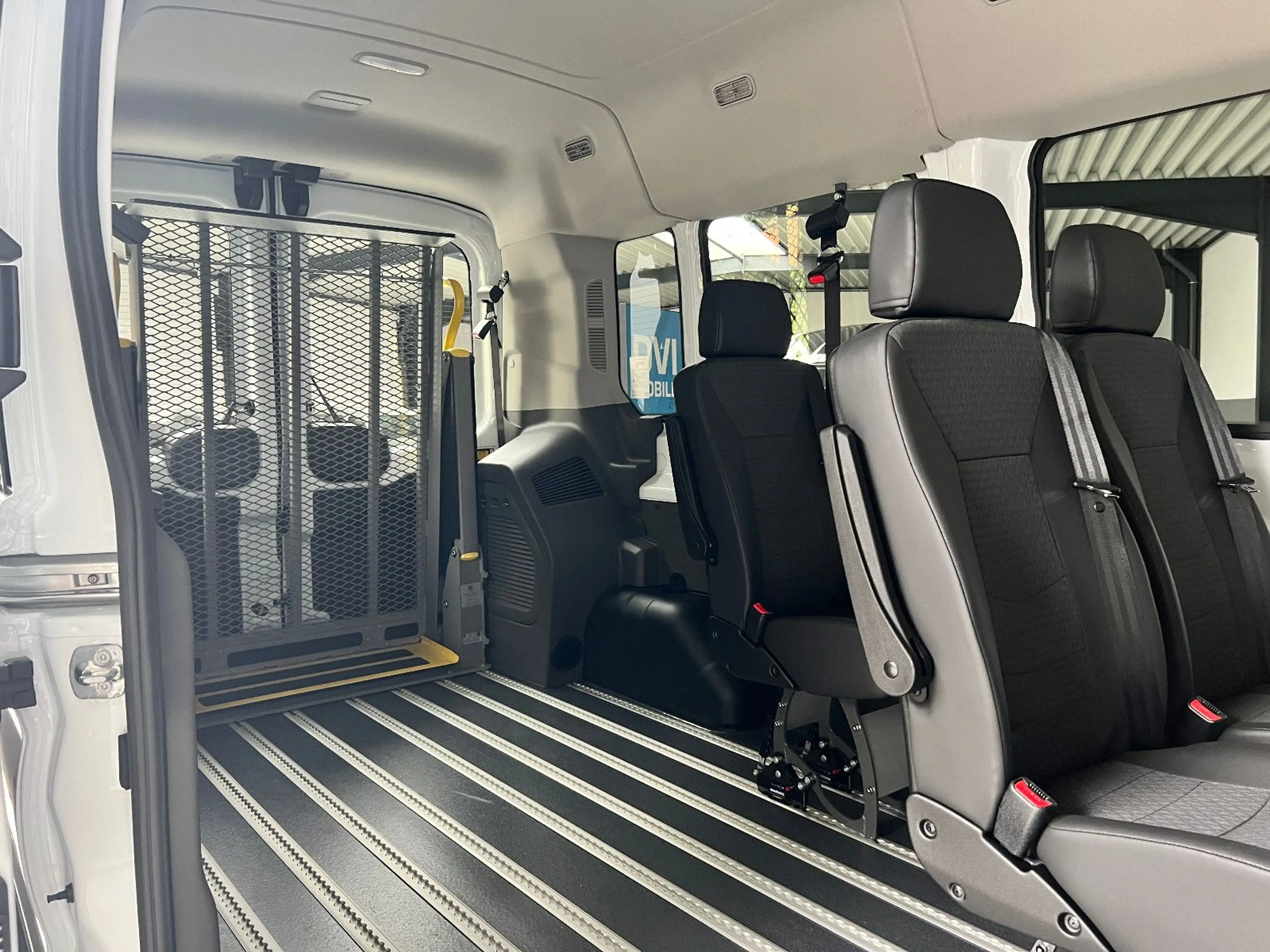 Ford Transit Kombi Trend KMP/BTW Rollstuhllift AMF — photo 12