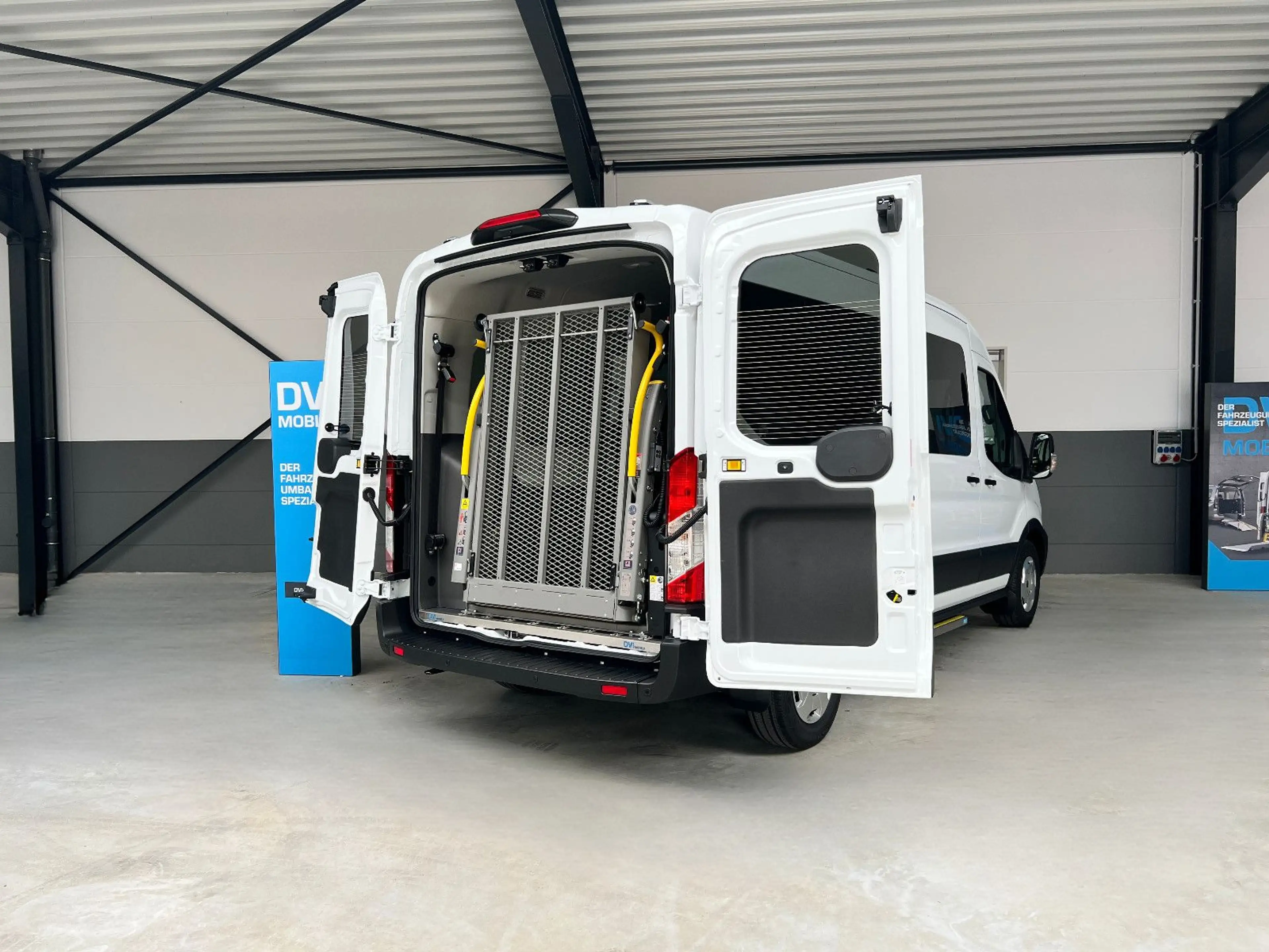 Ford Transit Kombi Trend KMP/BTW Rollstuhllift AMF — photo 4