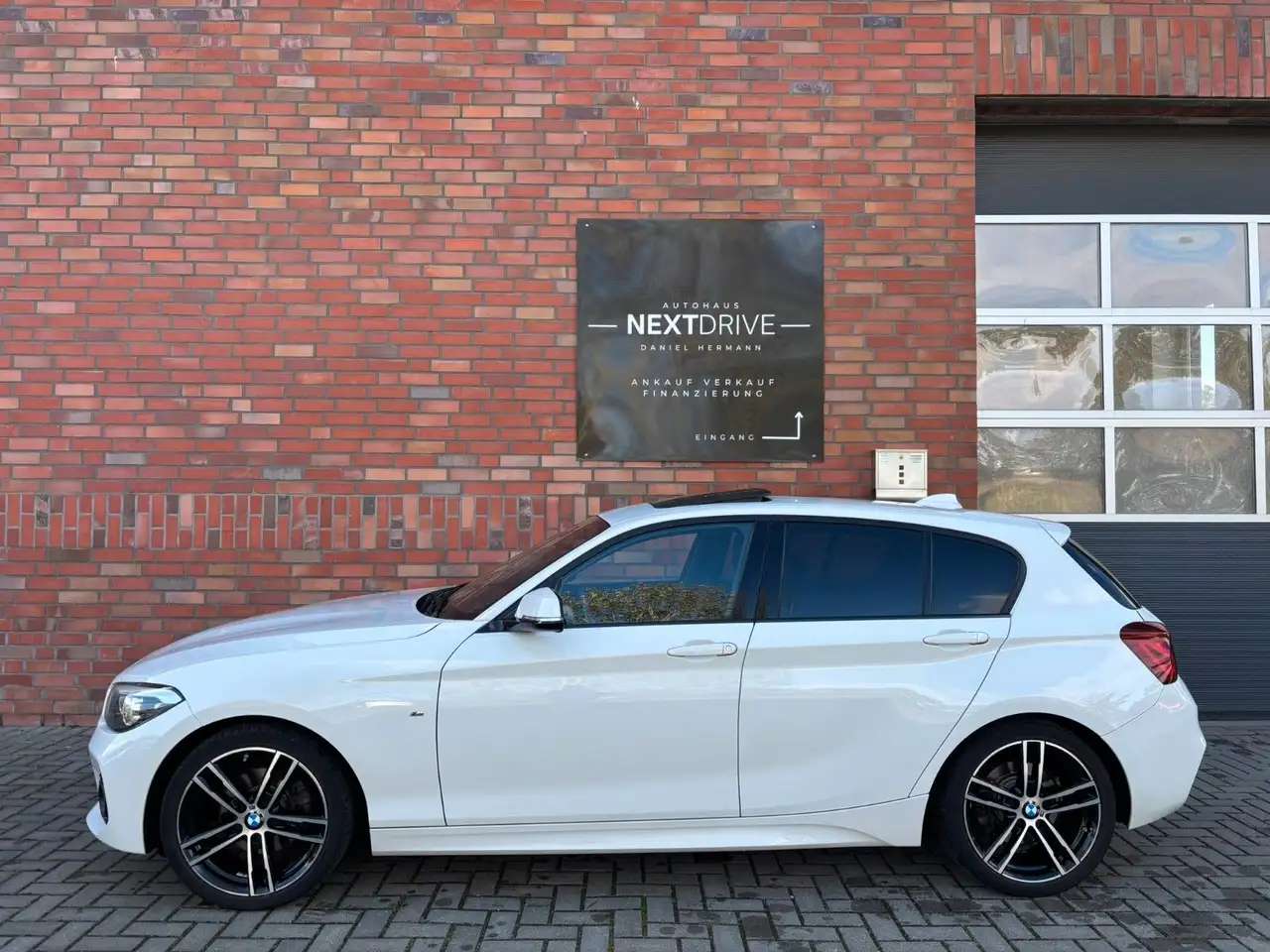 2018 BMW 120 d *M Sport Shadow*H/K*AHK*Adapt.LED*Scheckhef, photograph 3
