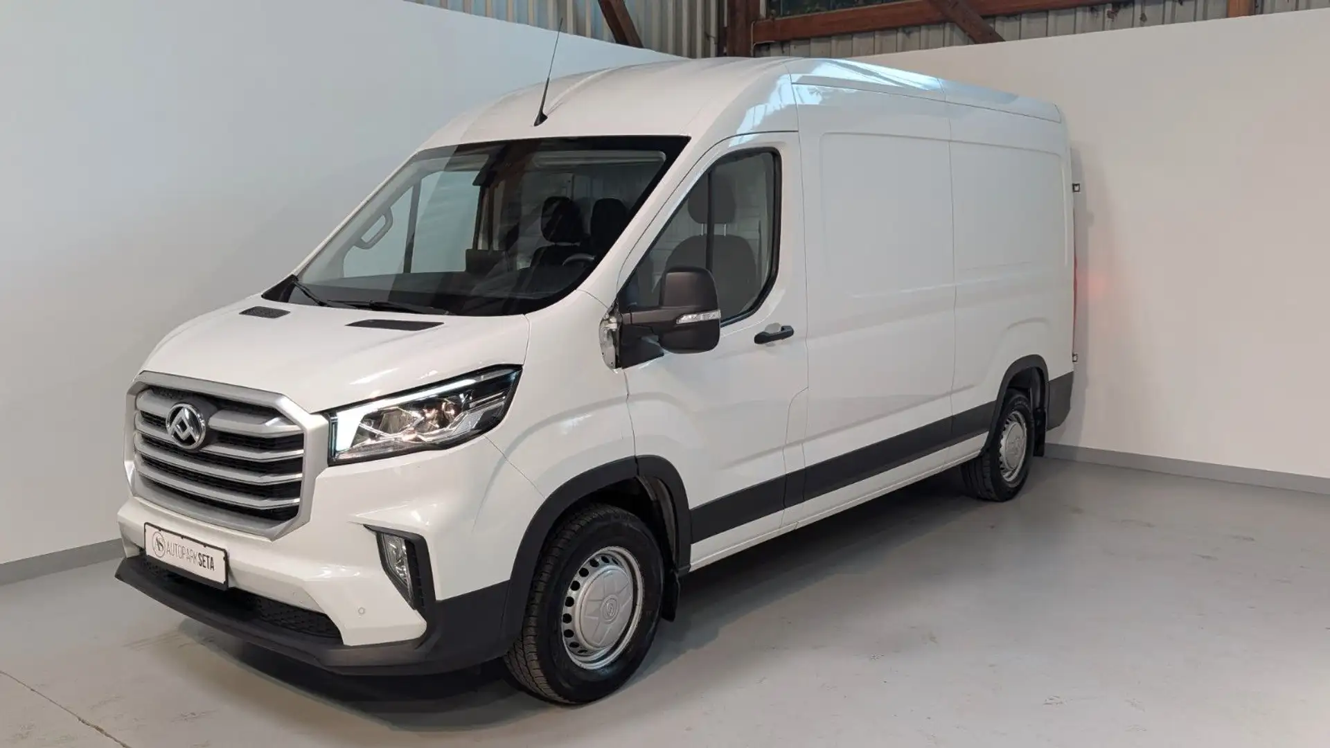 Maxus Deliver 9 2.0TDI Kasten L3H2 LANE*FRONT*PDC*KAM Weiß - 1