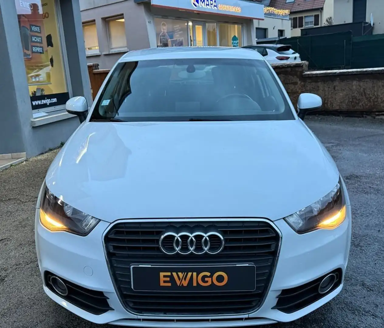 Audi A1 1.4 tfsi 122 ambiente s-tronic Blanc - 2