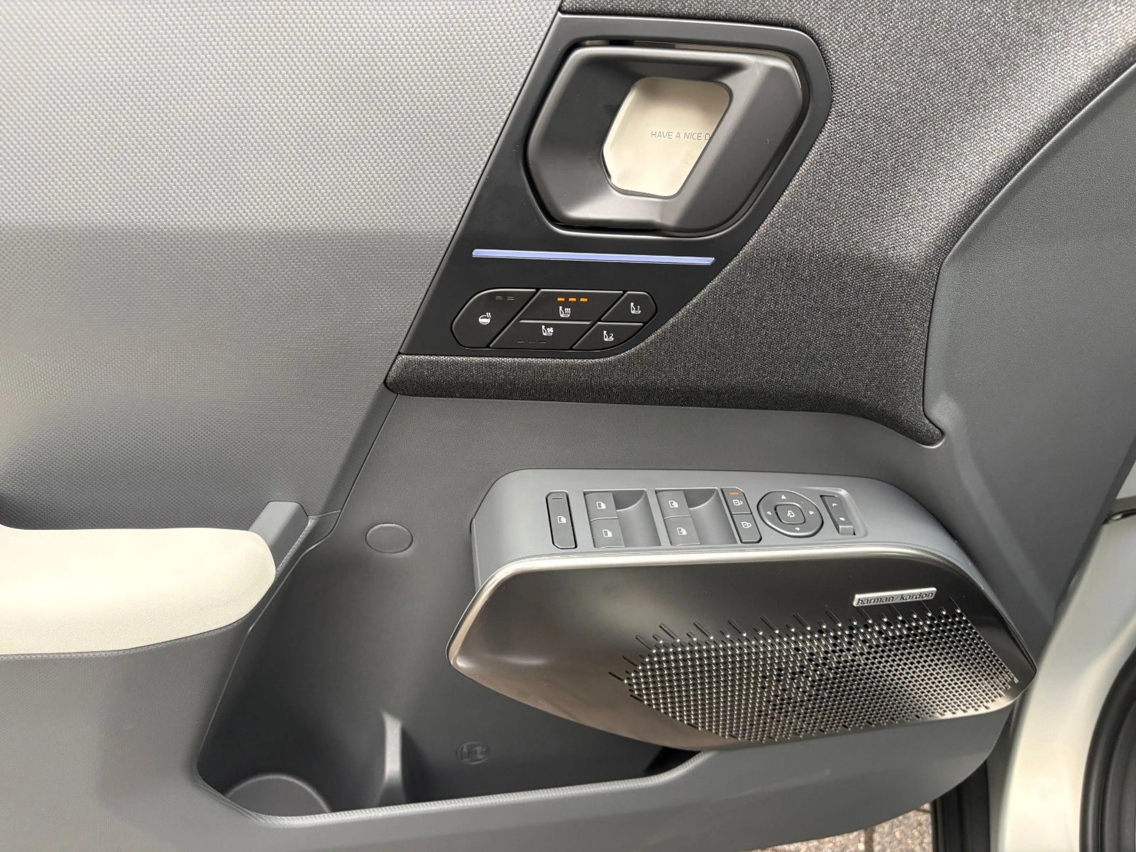 Kia EV2 — photo 15