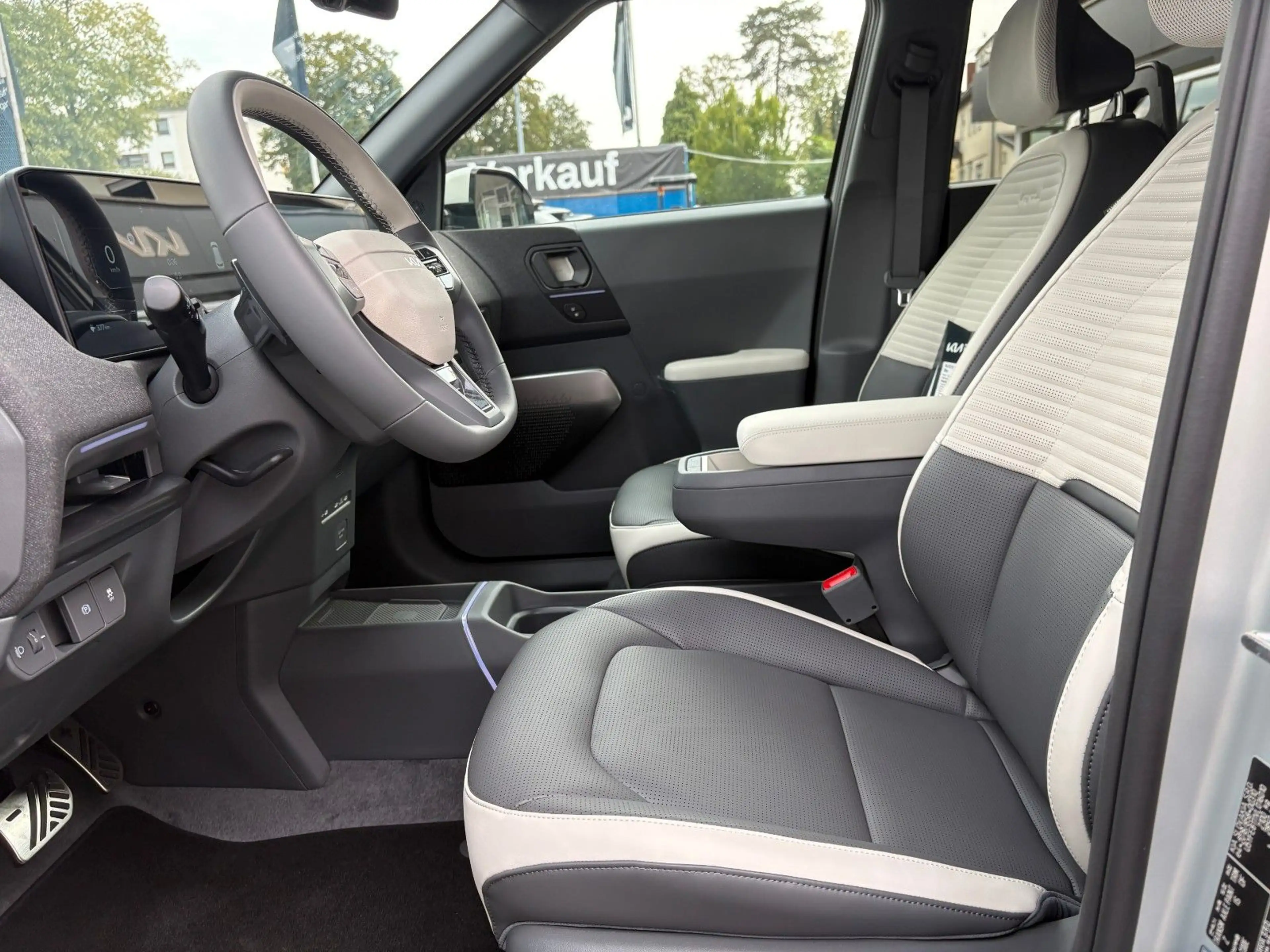 Kia EV2 — photo 13