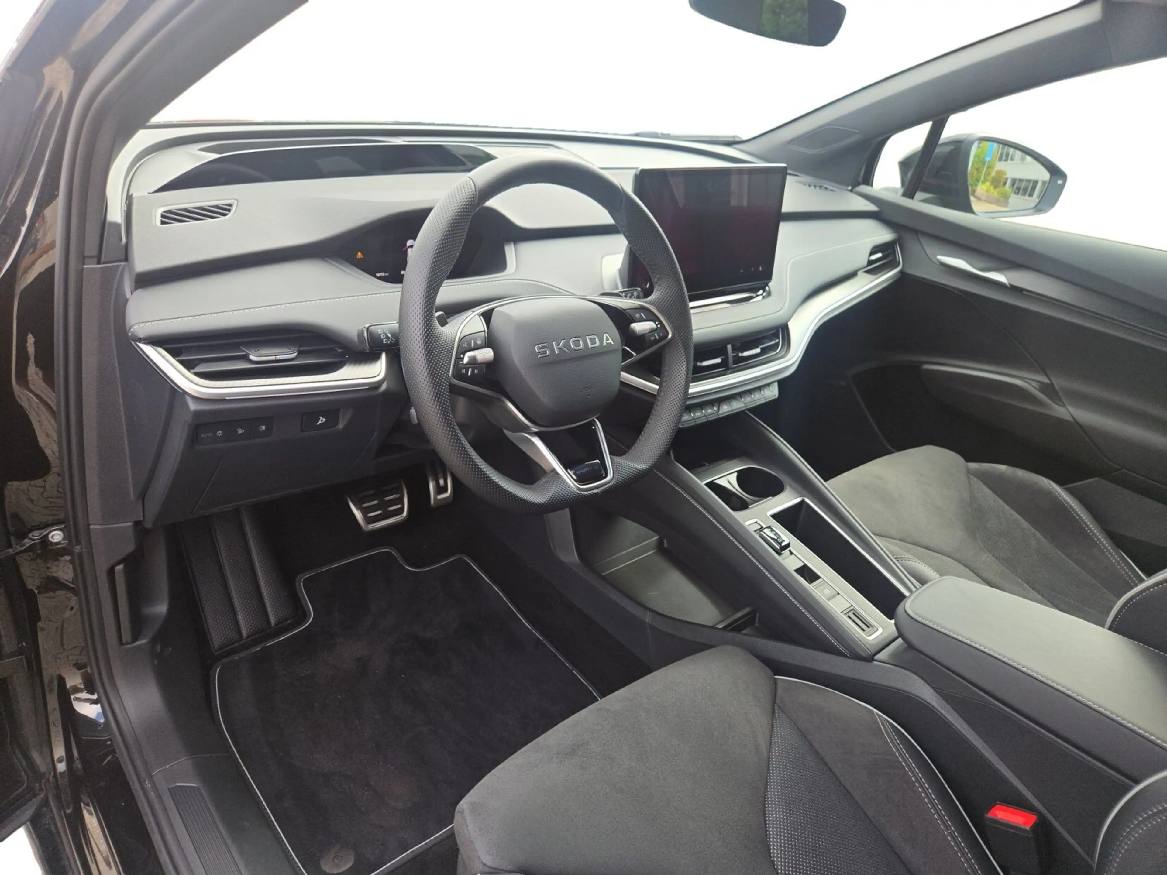 Skoda Enyaq Sportline 85, WÄRMEPUMPE/AHK/PANO/360°KAM/ — photo 5