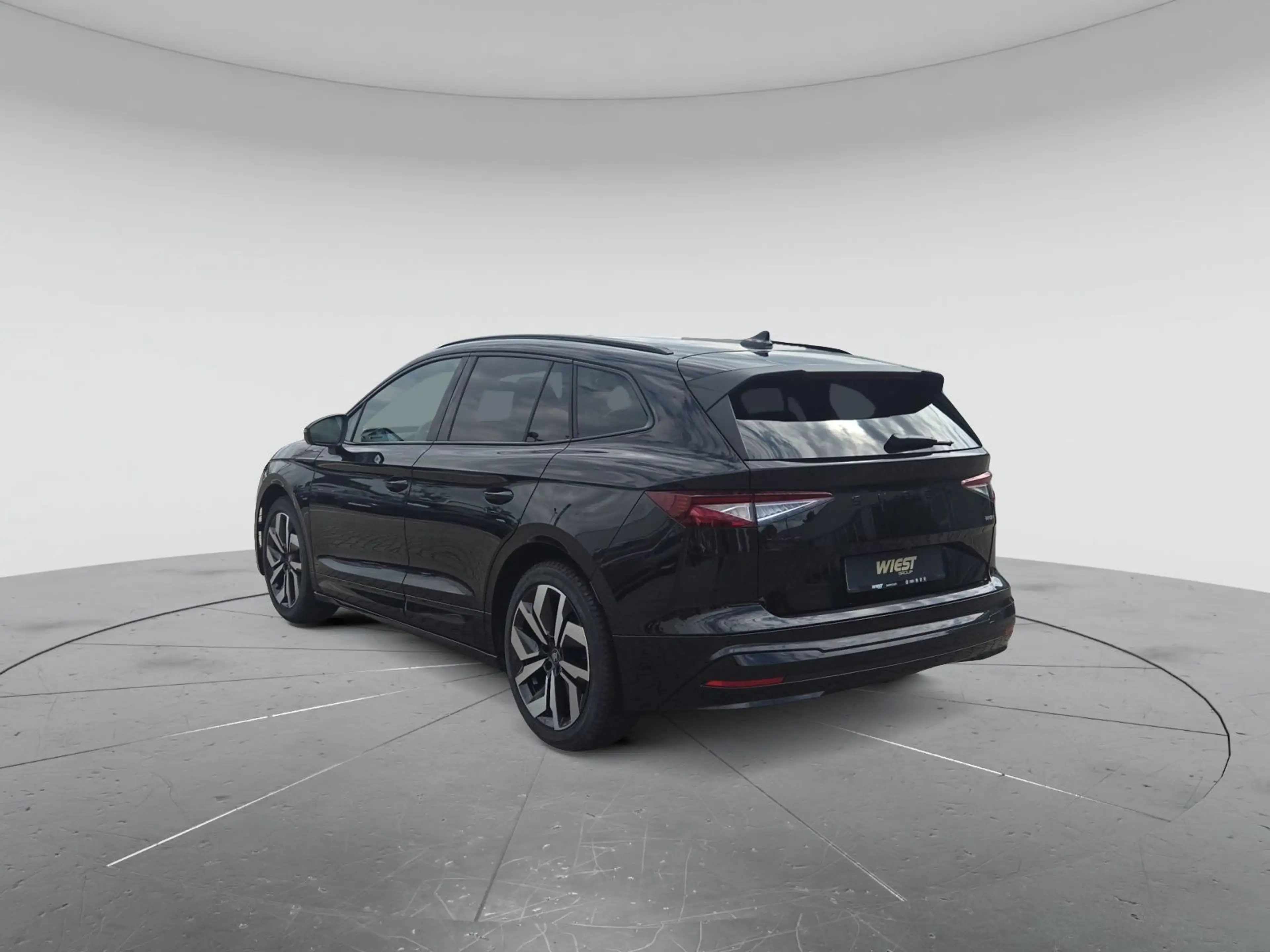 Skoda Enyaq Sportline 85, WÄRMEPUMPE/AHK/PANO/360°KAM/ — photo 4