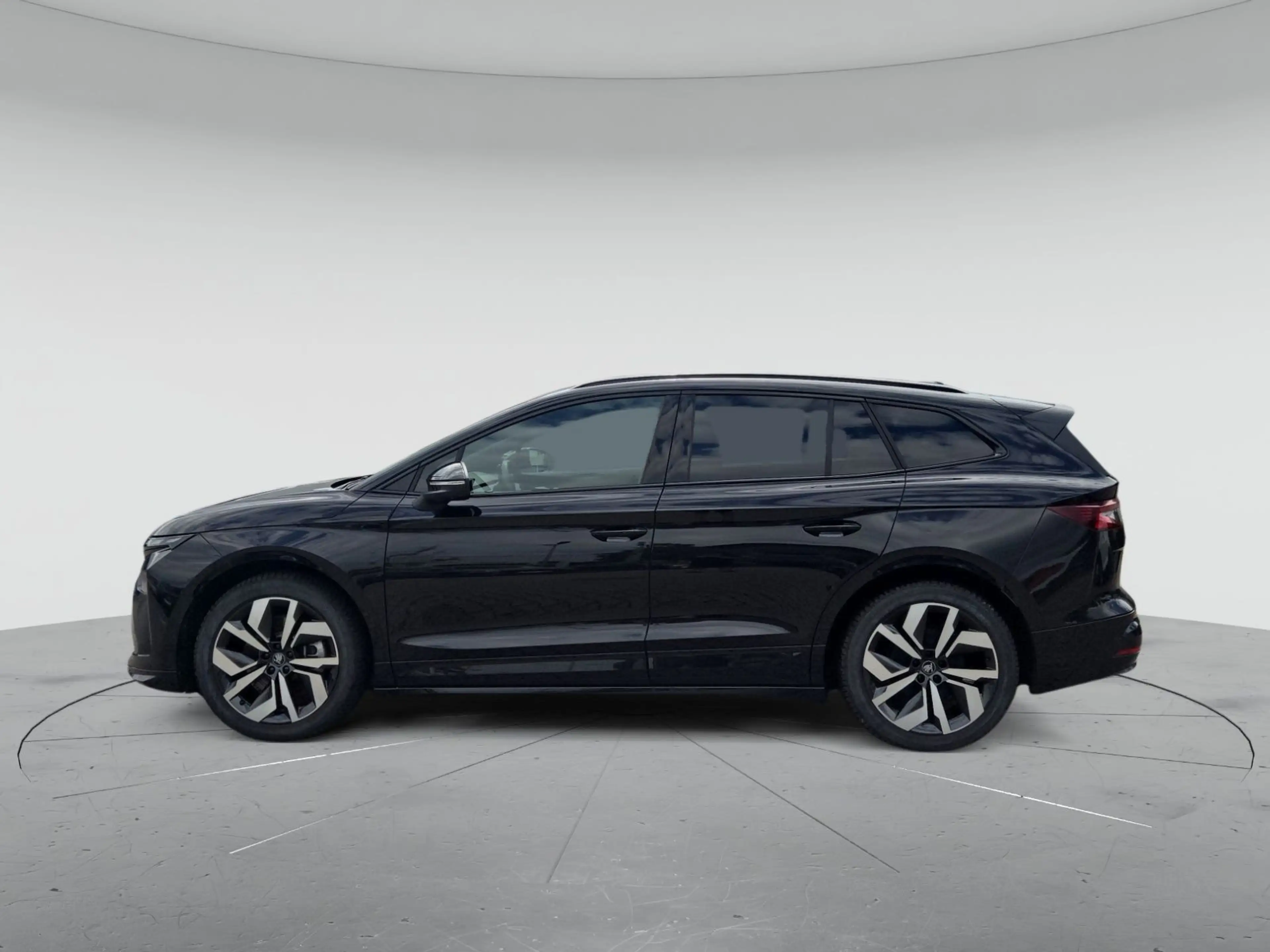 Skoda Enyaq Sportline 85, WÄRMEPUMPE/AHK/PANO/360°KAM/ — photo 6