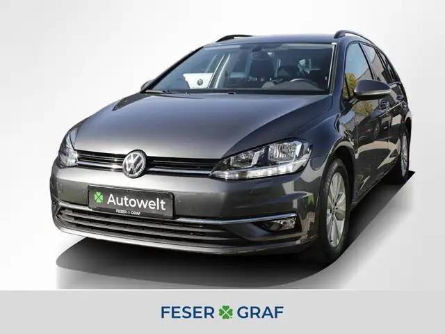 Volkswagen Golf VII Var. 1.5 TSI Comfortline AHK Navi Sitzh.