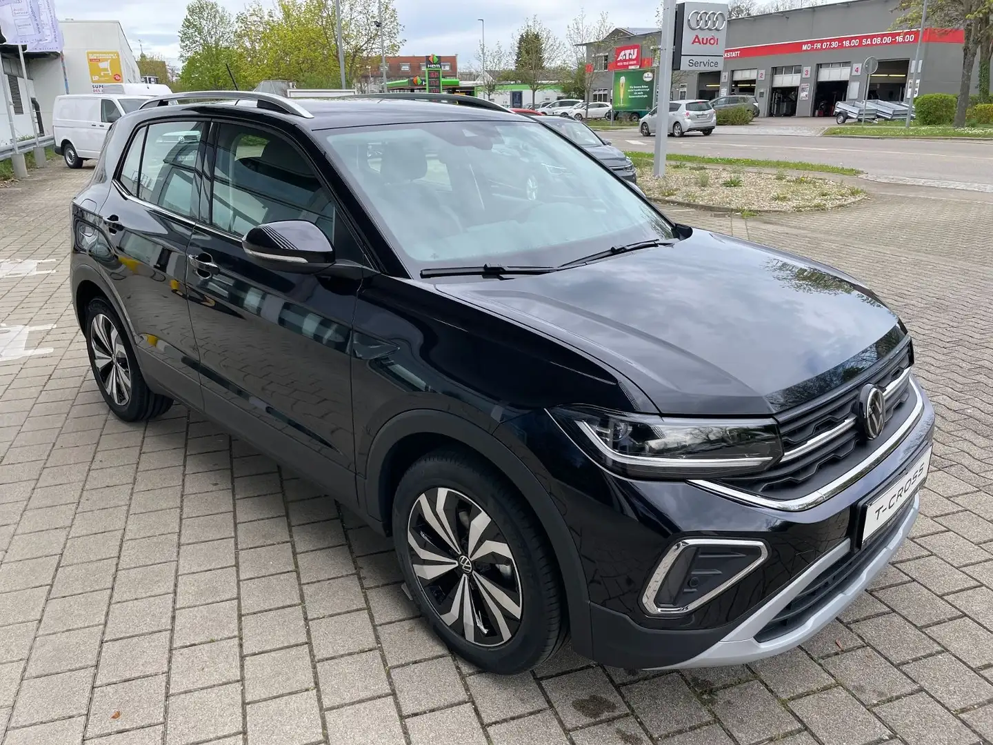 Volkswagen T-Cross Style 1.0 TSI DSG "Neues Modell" ACC,LED Schwarz - 2