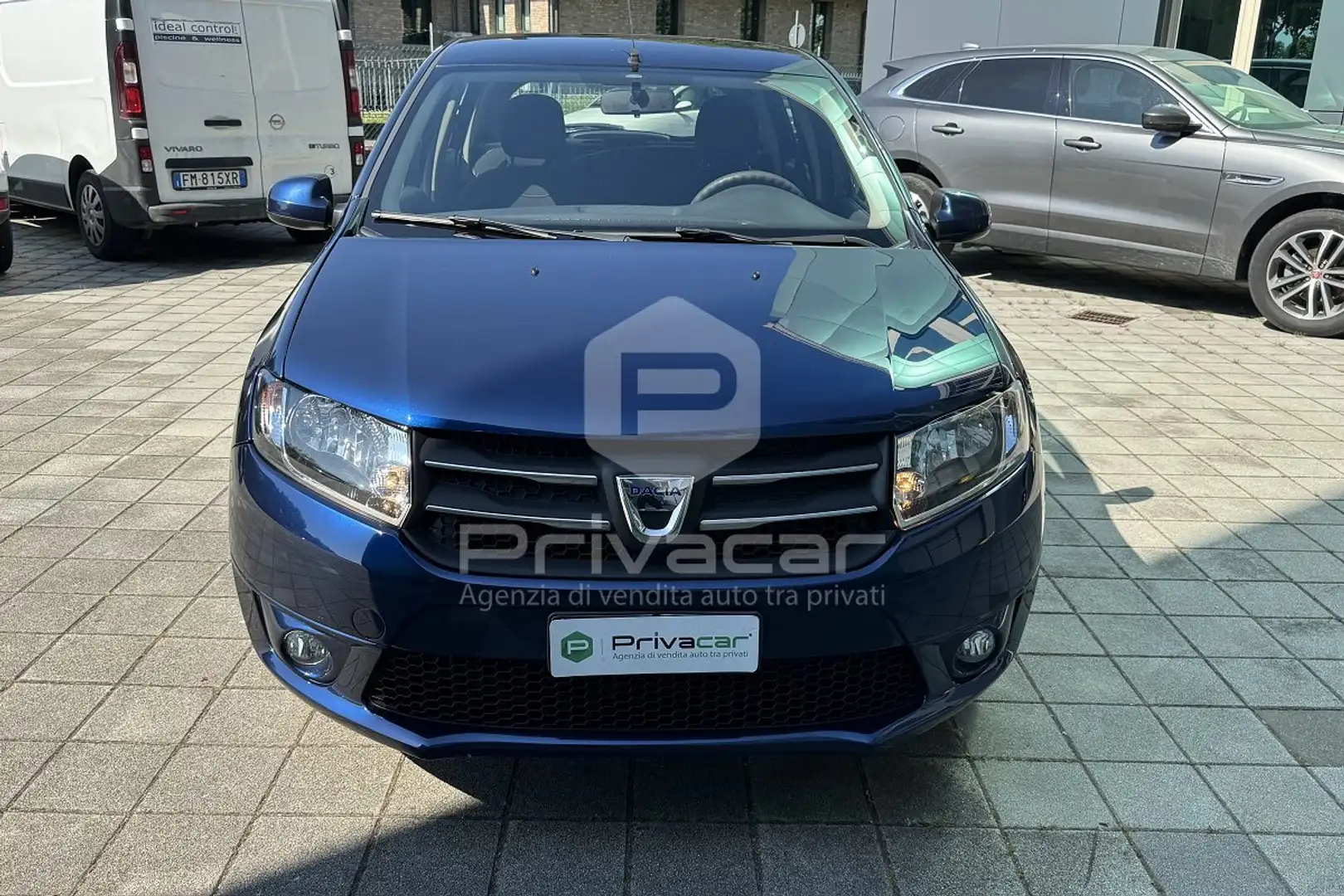 Dacia Sandero Sandero 1.5 dCi 8V 75CV Start&Stop SS Lauréate Fam Blauw - 2