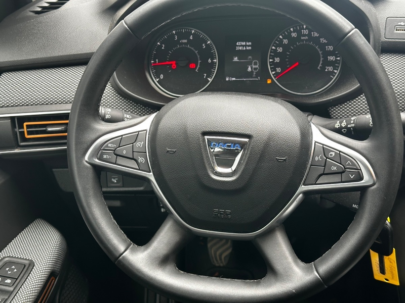 Dacia Sandero III (10.2020->) Stepway Comfort — photo 14