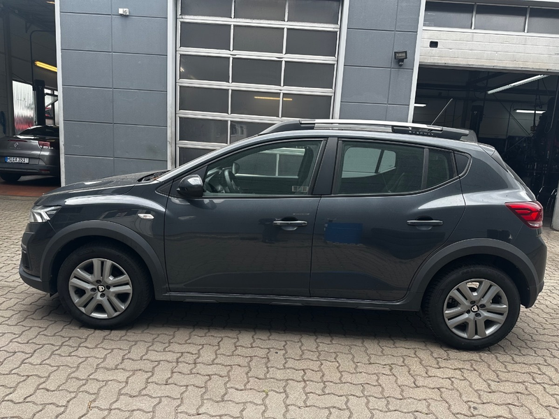 Dacia Sandero III (10.2020->) Stepway Comfort — photo 2
