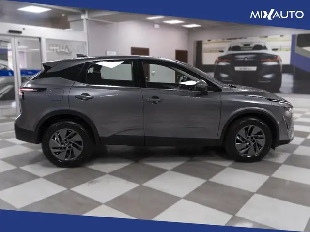 Nissan Qashqai view 6