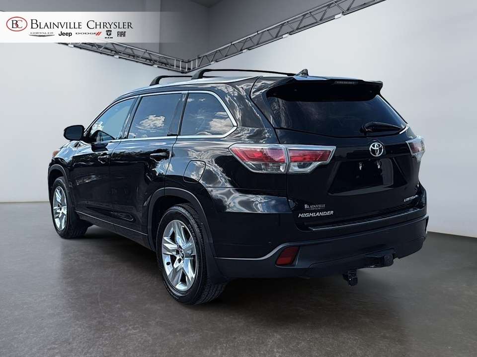 2016 Toyota Highlander LIMITED SIEGES VENT TOIT PANO 7 PASSAGER CUIR NAV — снимка 1