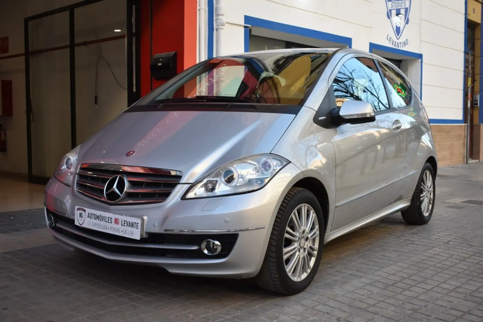 Mercedes-Benz A 150 Zilver - 1