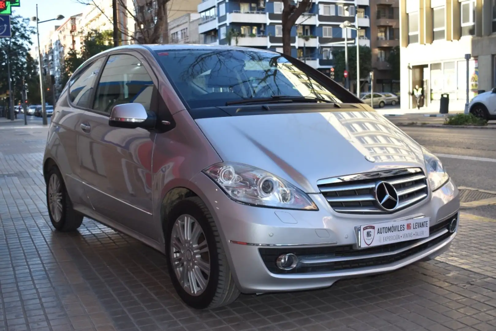 Mercedes-Benz A 150 Zilver - 2