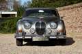 Jaguar MK II 2 3.4 Litre "Restored condition" Presented in the Gris - thumbnail 13