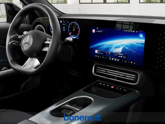 Mercedes-Benz GLB view 6