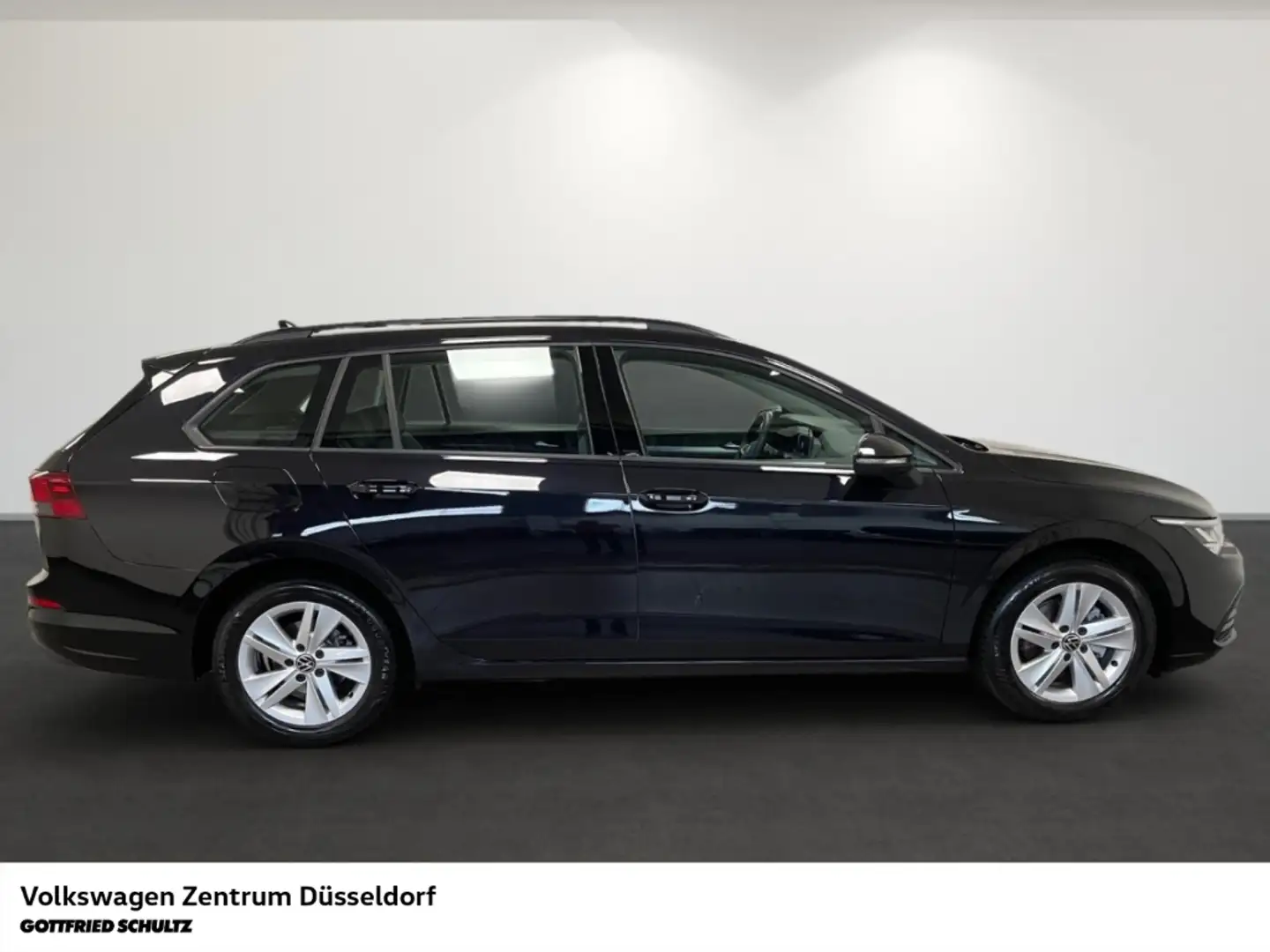 Volkswagen Golf Variant 1.5 eTSI DSG Life Navigation Schwarz - 2