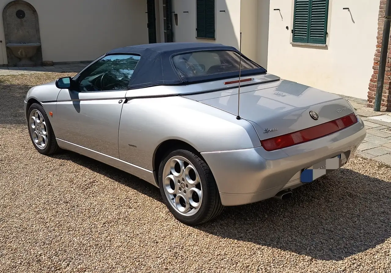Alfa Romeo Spider 2.0 ts 16v L, foto 3