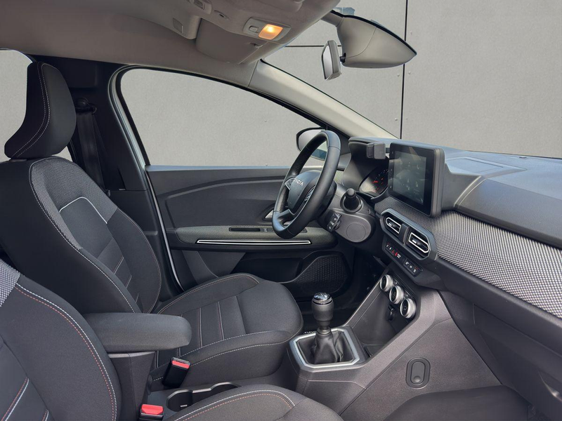 Dacia Jogger Extreme 1.0 TCE Navi SHZ Kamera Tempomat — photo 14
