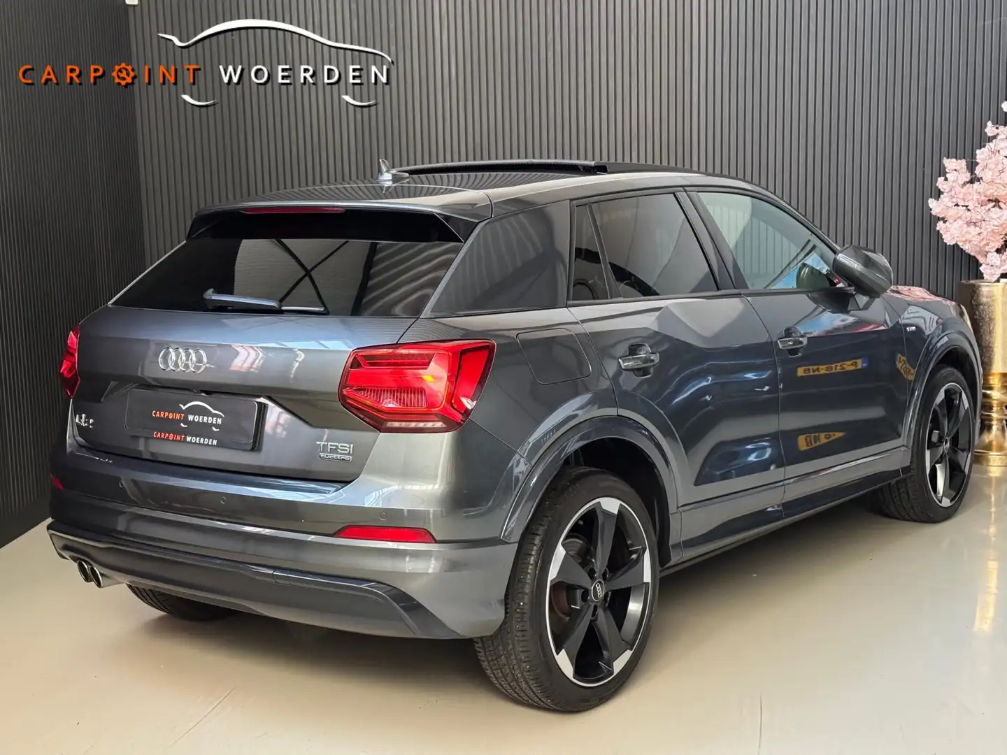 Audi Q2 2.0 TFSI quattro S-LINE | PANO | VIRTUAL | B&O | V Gris - 2