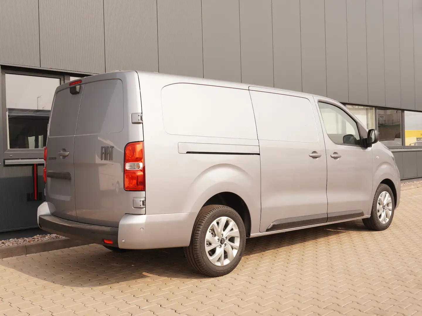Fiat Scudo L3 180 Automatik / Vollaustattung Silber - 2