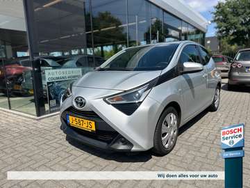 1.0 VVT-i AUTOMAAT x-shift 5D x-play 1e eigenaar