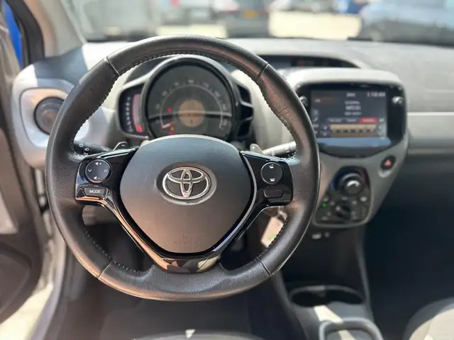 Toyota Aygo view 10