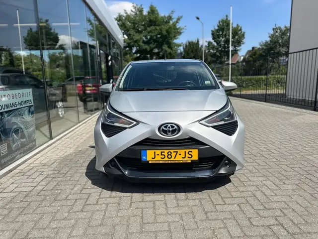 Toyota Aygo view 5