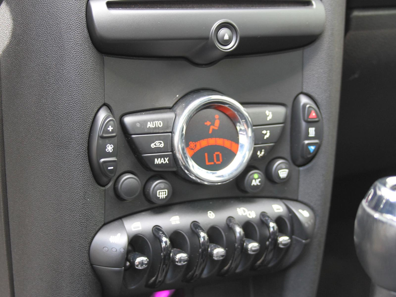 MINI Cooper S 1.6 Cabrio Xenon Sitzheizung Leder — photo 12