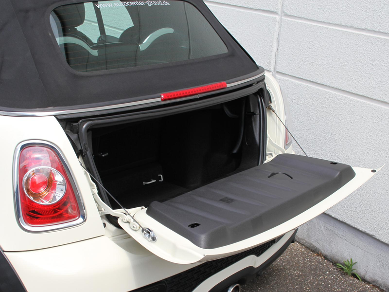 MINI Cooper S 1.6 Cabrio Xenon Sitzheizung Leder — photo 10