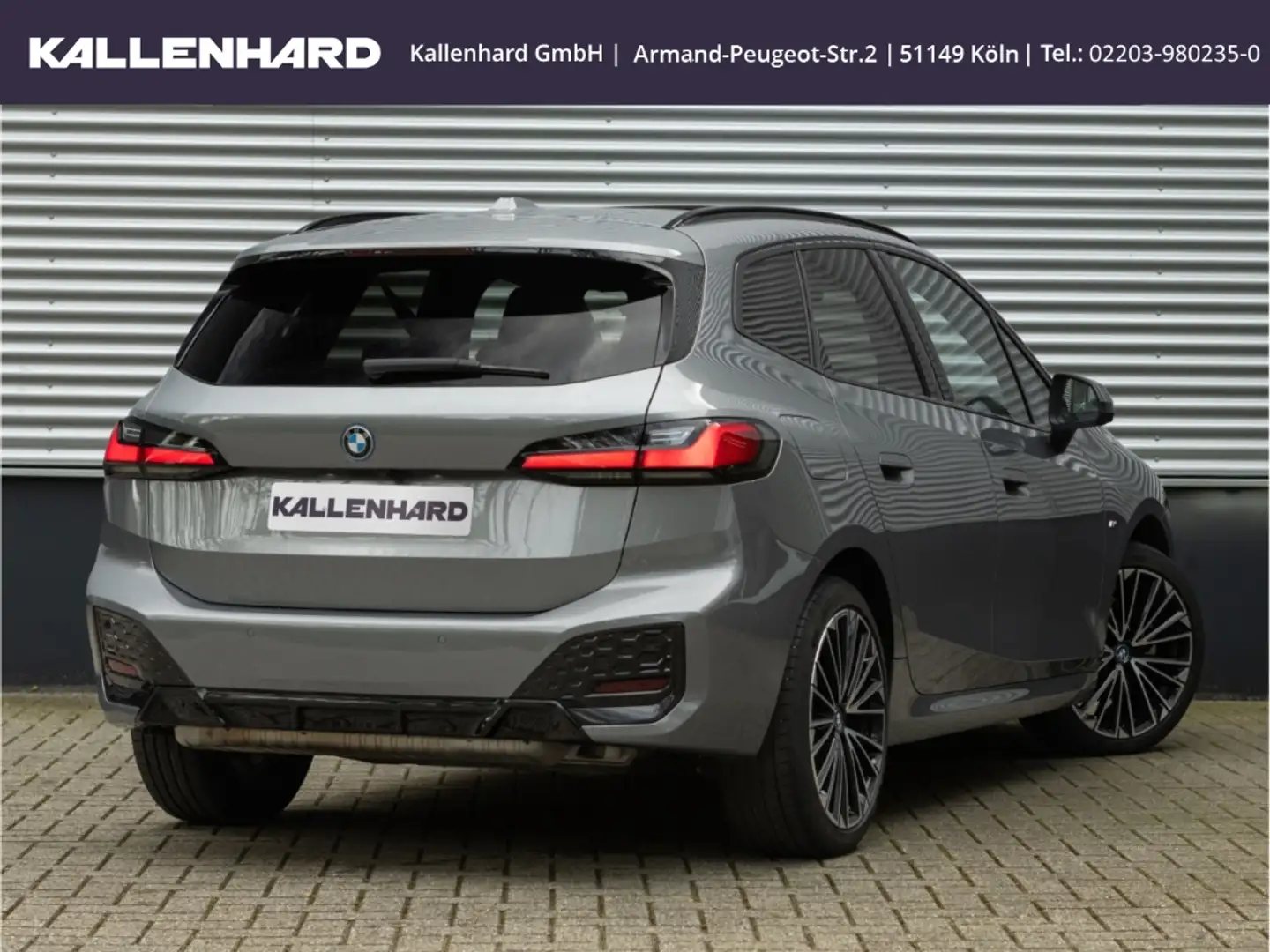 BMW 225 Active Tourer xDrive M Sport-Pano-Head-Up-Harman-K Grijs - 2