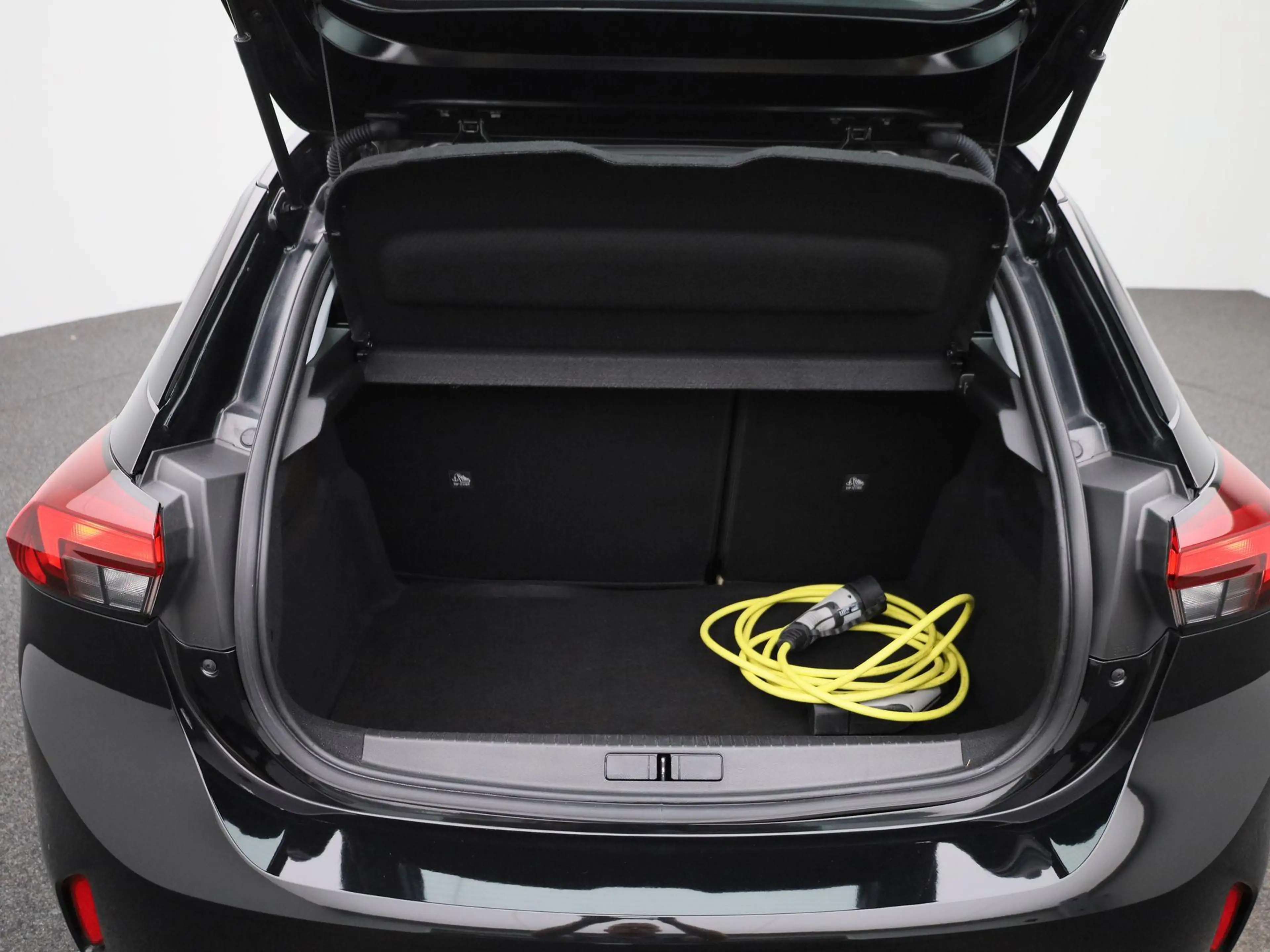 Opel Corsa-e Edition 50 kWh VERWACHT !! — photo 12