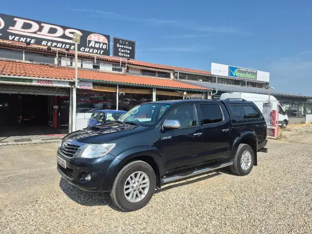 Toyota Hilux 3.0 D4D CLIM REGUL 170 CV tbe A VOIR !!