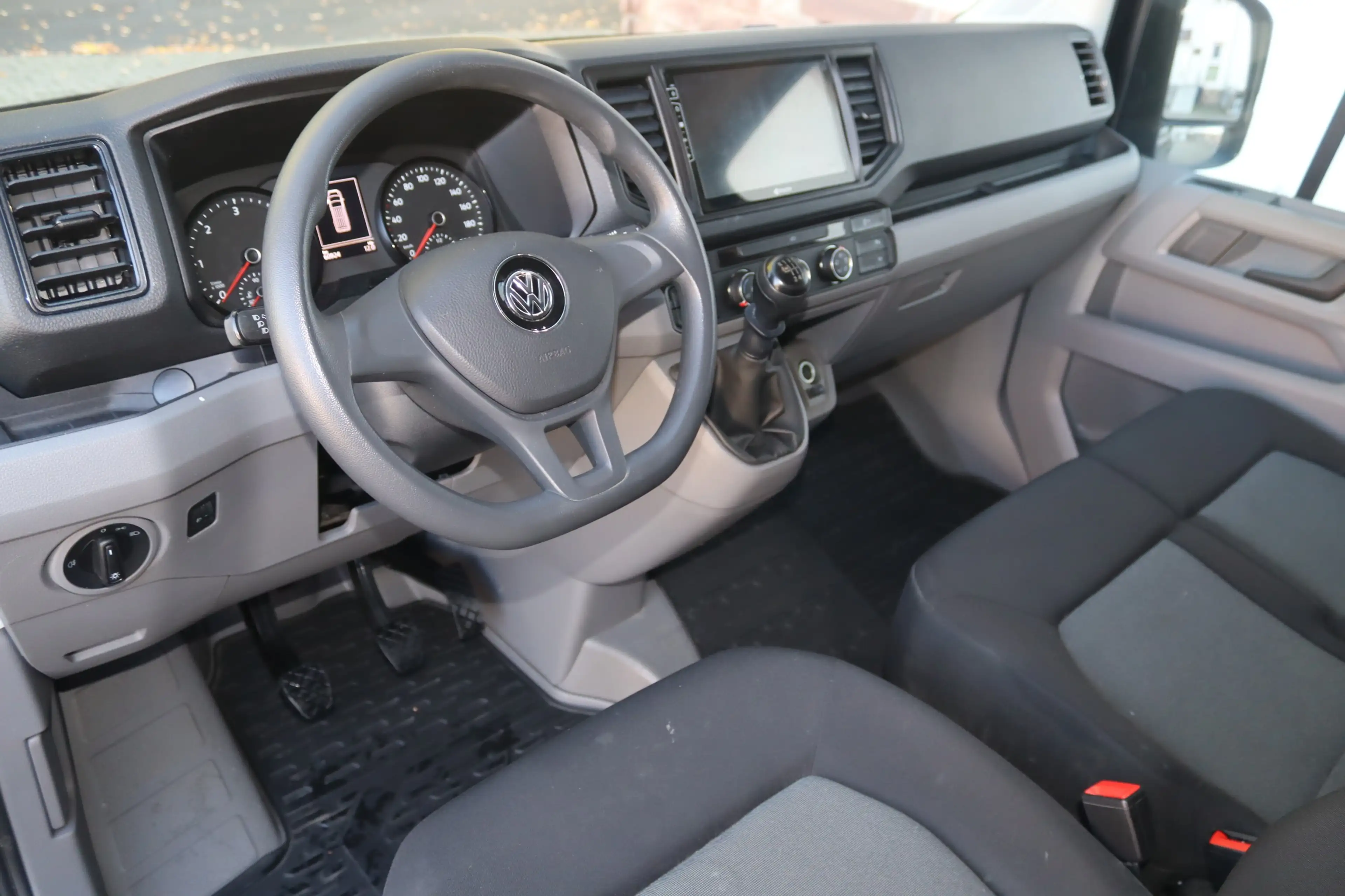 Volkswagen Crafter 2.0 TDI mittellang Hochdach-3SI.-AHK-KAM — photo 13