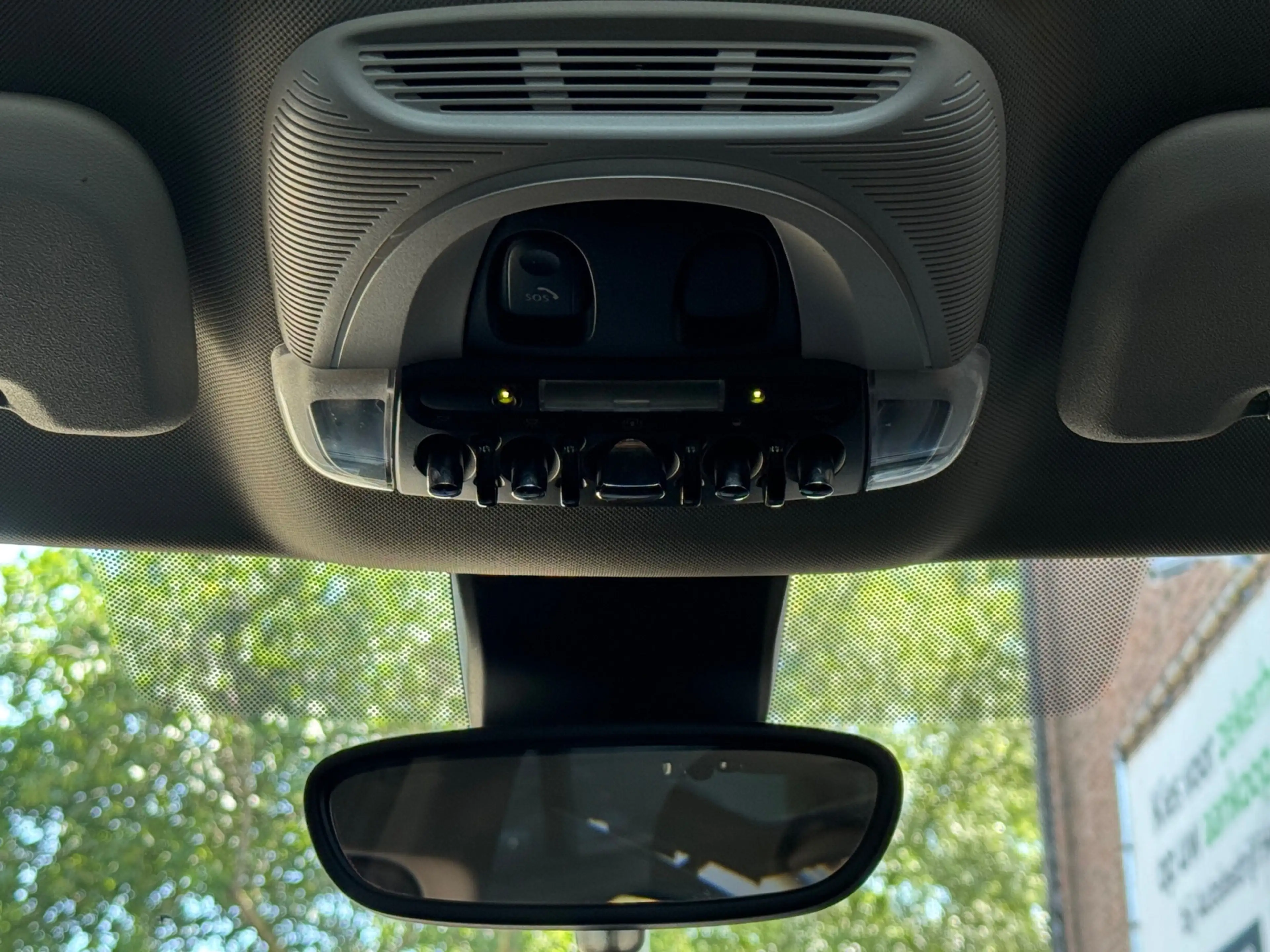MINI Cooper SE Countryman 220PK HYBRID ALL4 CHILI SPORT LEDER/NAVI/CARPLAY/P — photo 25