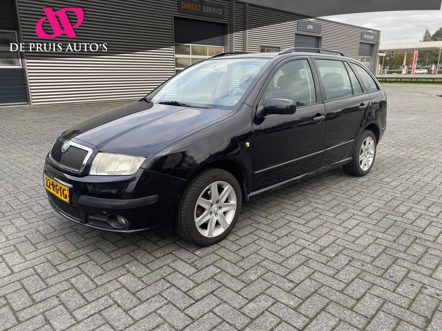 Skoda Fabia Combi 1.4-16V Ambiente Zwart - 1
