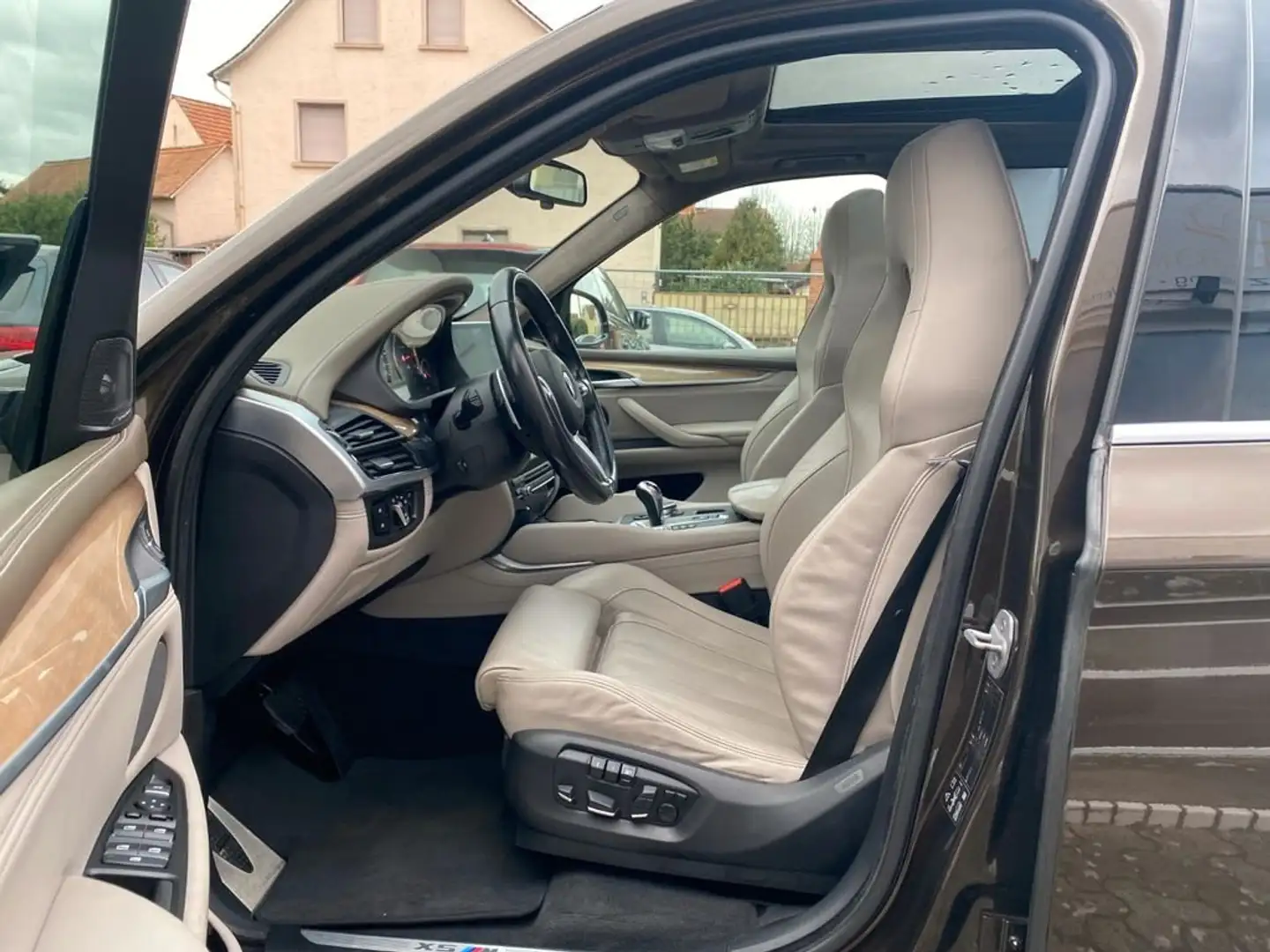 BMW X5 X5 xDrive50i Brun - 2