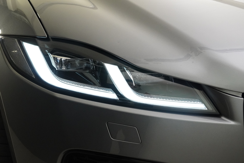 Jaguar F-Pace 2.0PHEV R Dyn S — photo 6