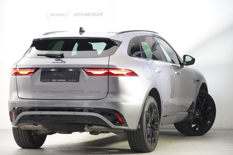 Jaguar F-Pace 2.0PHEV R Dyn S — photo 3