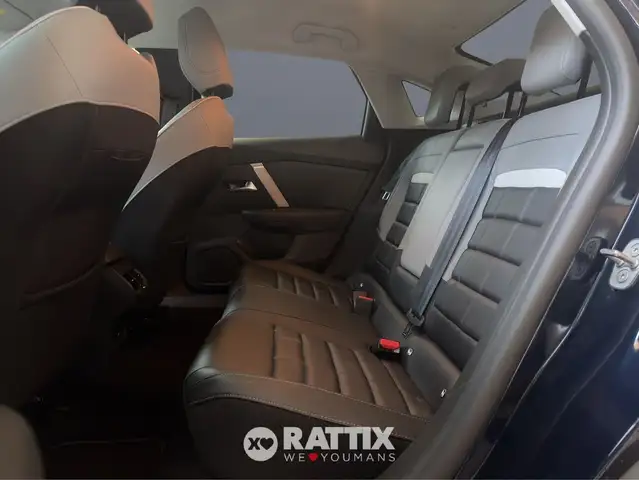 Citroen C4 X view 18