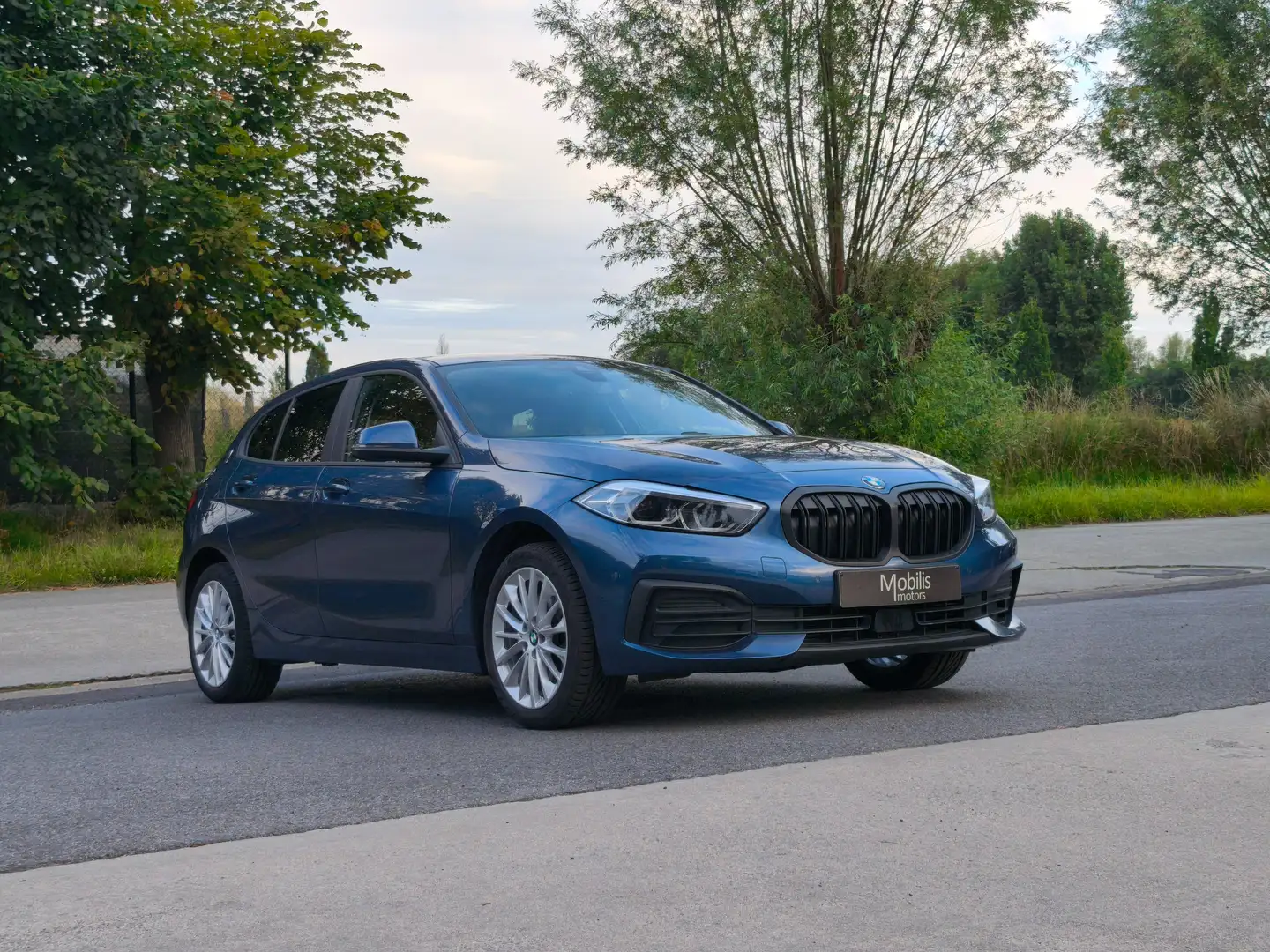 BMW 118 116i Automaat Apple-Carplay/NaviPro/LineAssist Blau - 2