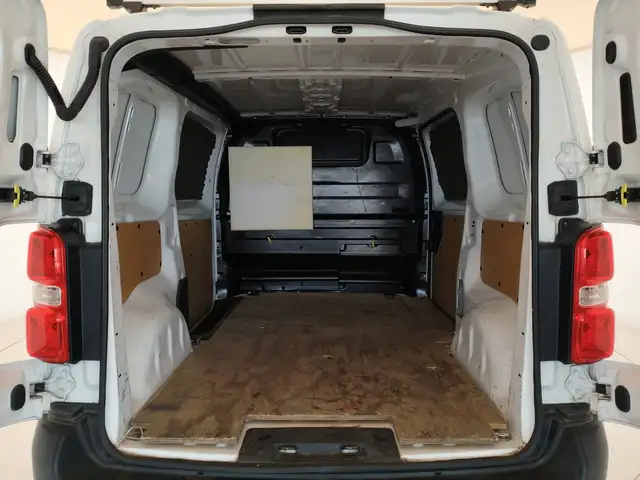 Citroen Jumpy view 10