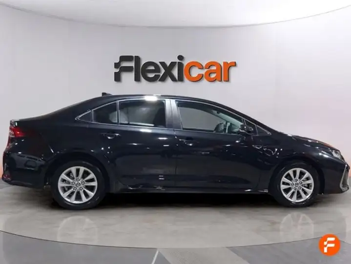 Toyota Corolla Cross Hybrid 140 Style 2025, foto 9