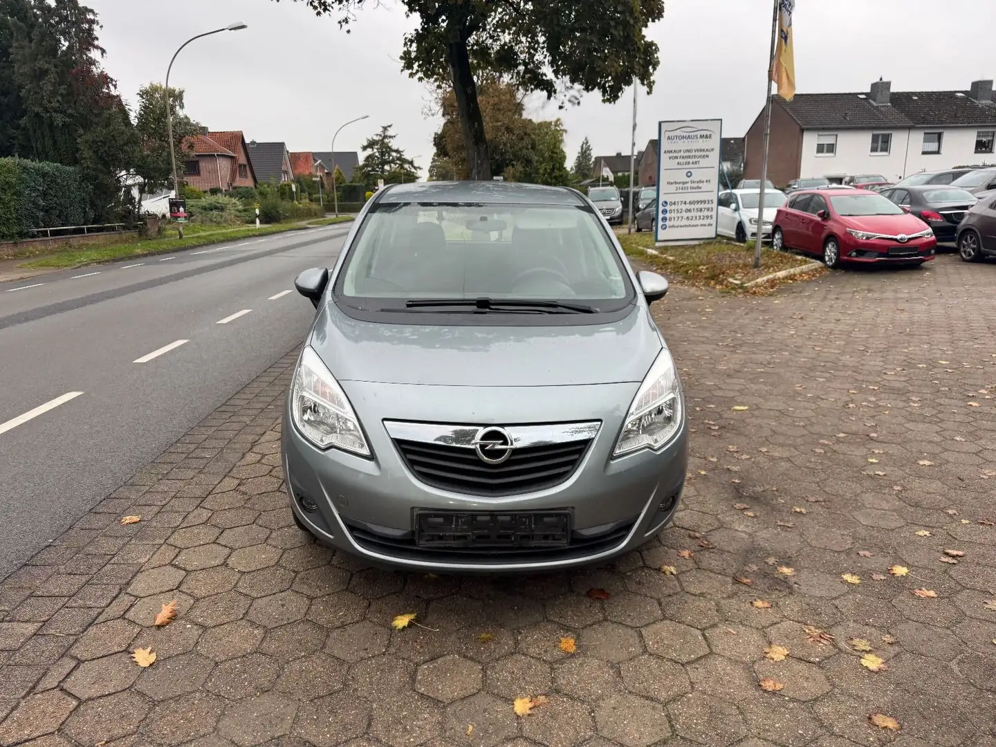 Opel Meriva 1.7 CDTI Design Edition 74kW Automatik Grau - 2