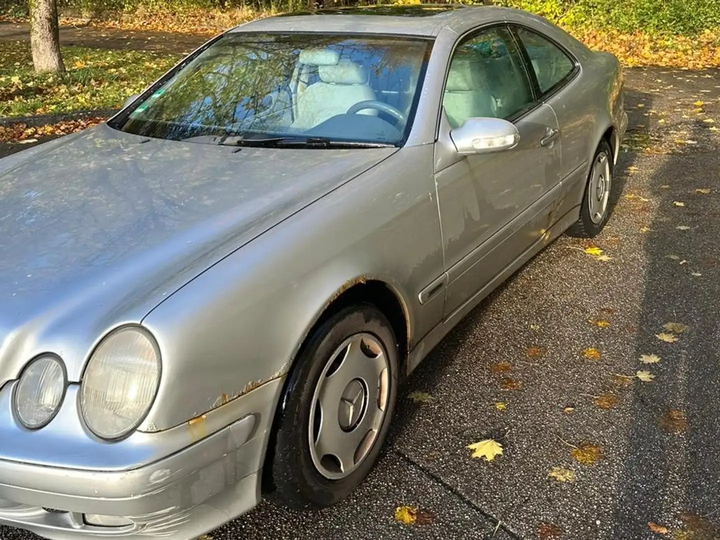 Mercedes-Benz CLK 200 CLK Coupe 200 Avantgarde Argintiu - 1